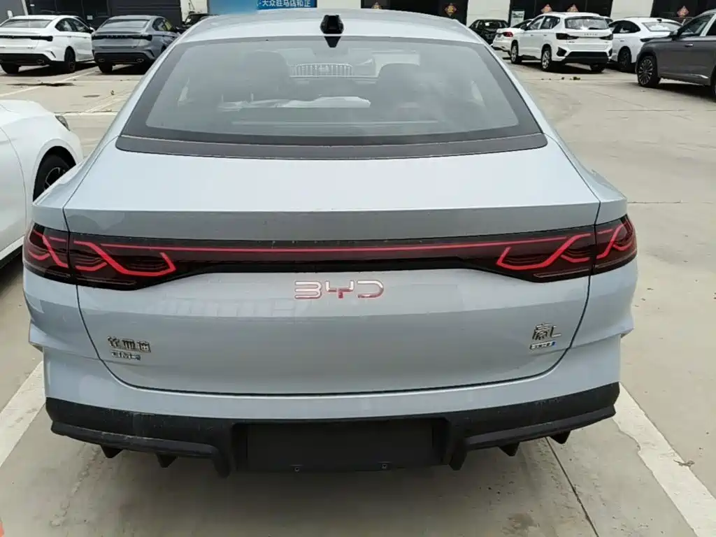BYD Qin L 2026 2026 Model DM-i Smart Drive Edition 128KM Pioneer