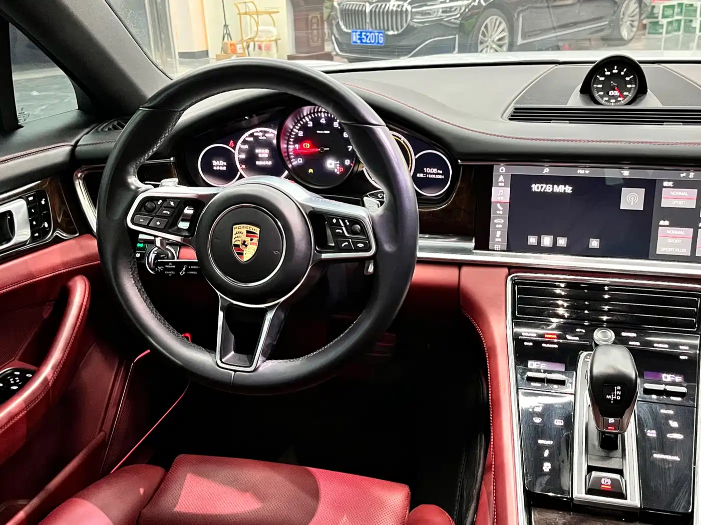 Porsche Panamera 2017 Panamera 3.0T фото 11