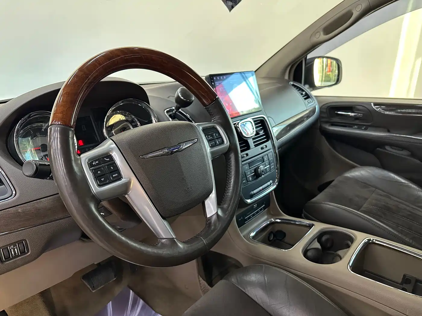 Chrysler Grand Voyager (Import) 2014 2013 3.6L Luxury Edition