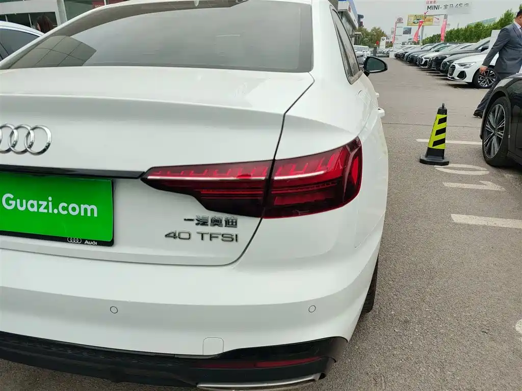 Audi A4L 2024 40 TFSI Luxury Dynamic фото 8