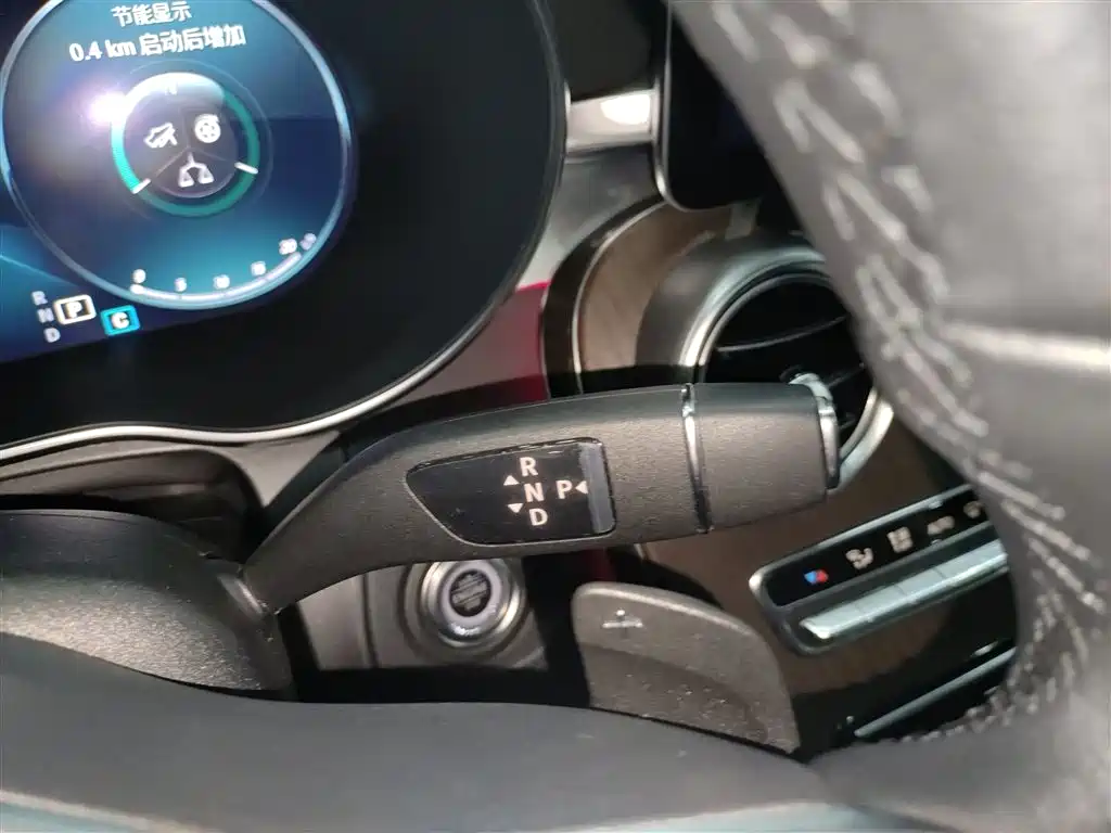 Mercedes-Benz GLC 2022 Model GLC 260 L 4MATIC Luxury Edition фото 14