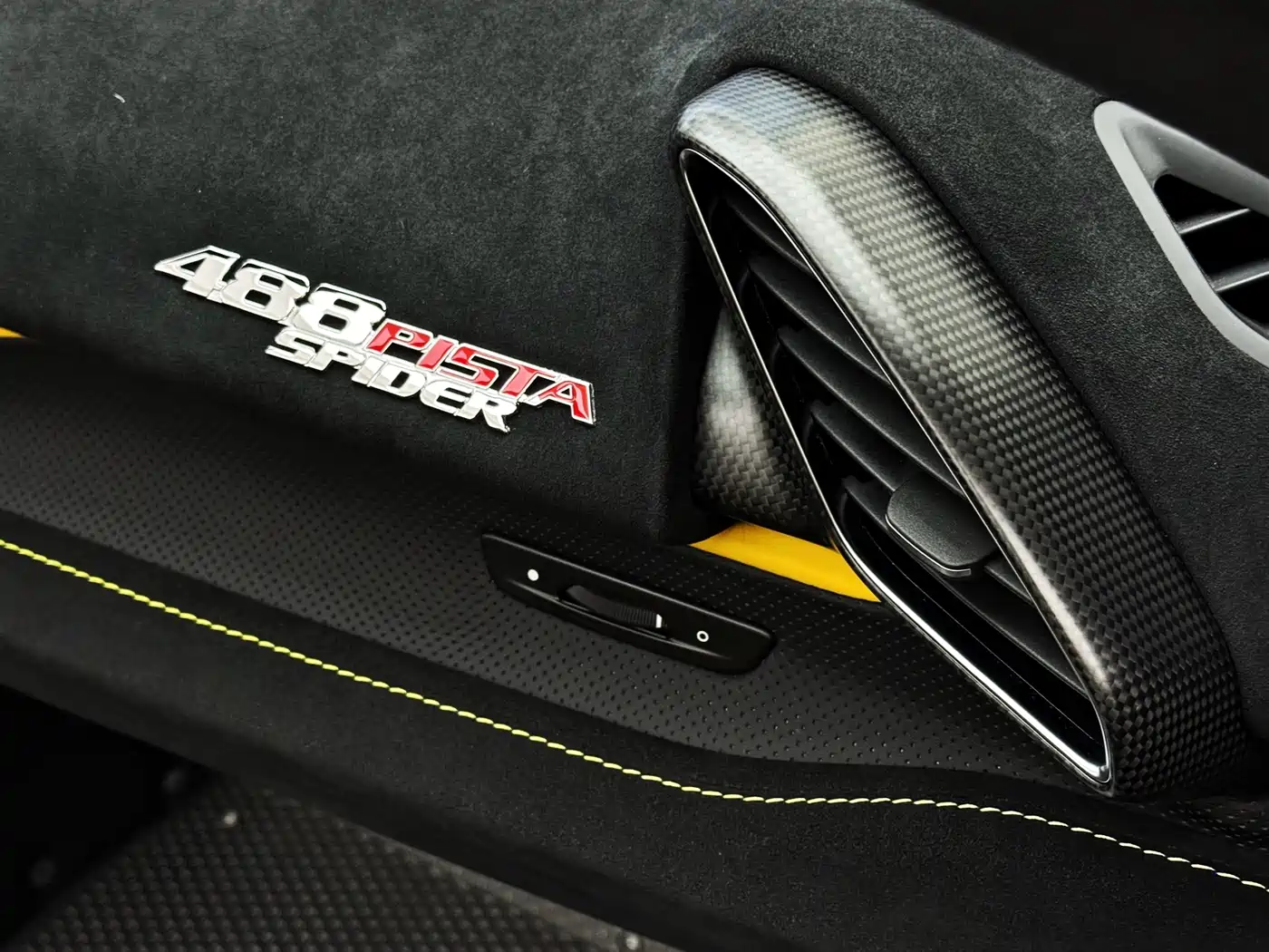Ferrari 488 2019 2019 488 Pista Spider
