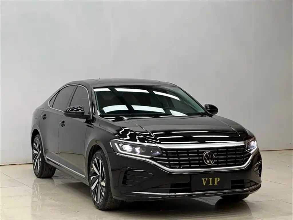Volkswagen Passat 2023 Facelift 330TSI Elite Edition