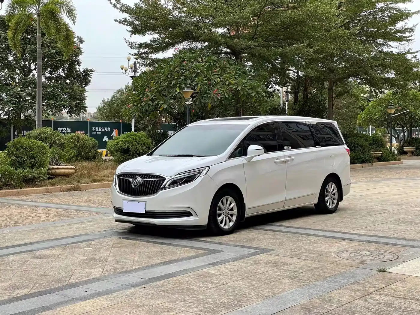 Buick GL8 2017 ES 28T Premium China V