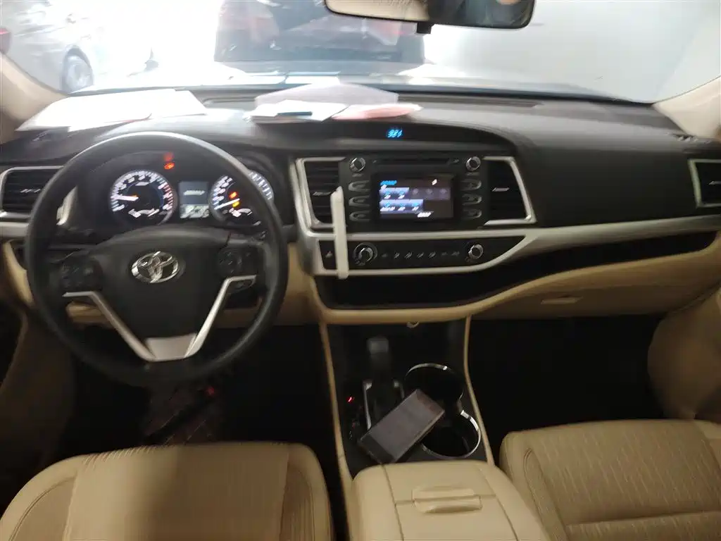 Toyota Highlander 2018 2.0T 2WD Elite 5-Seater China VI фото 7