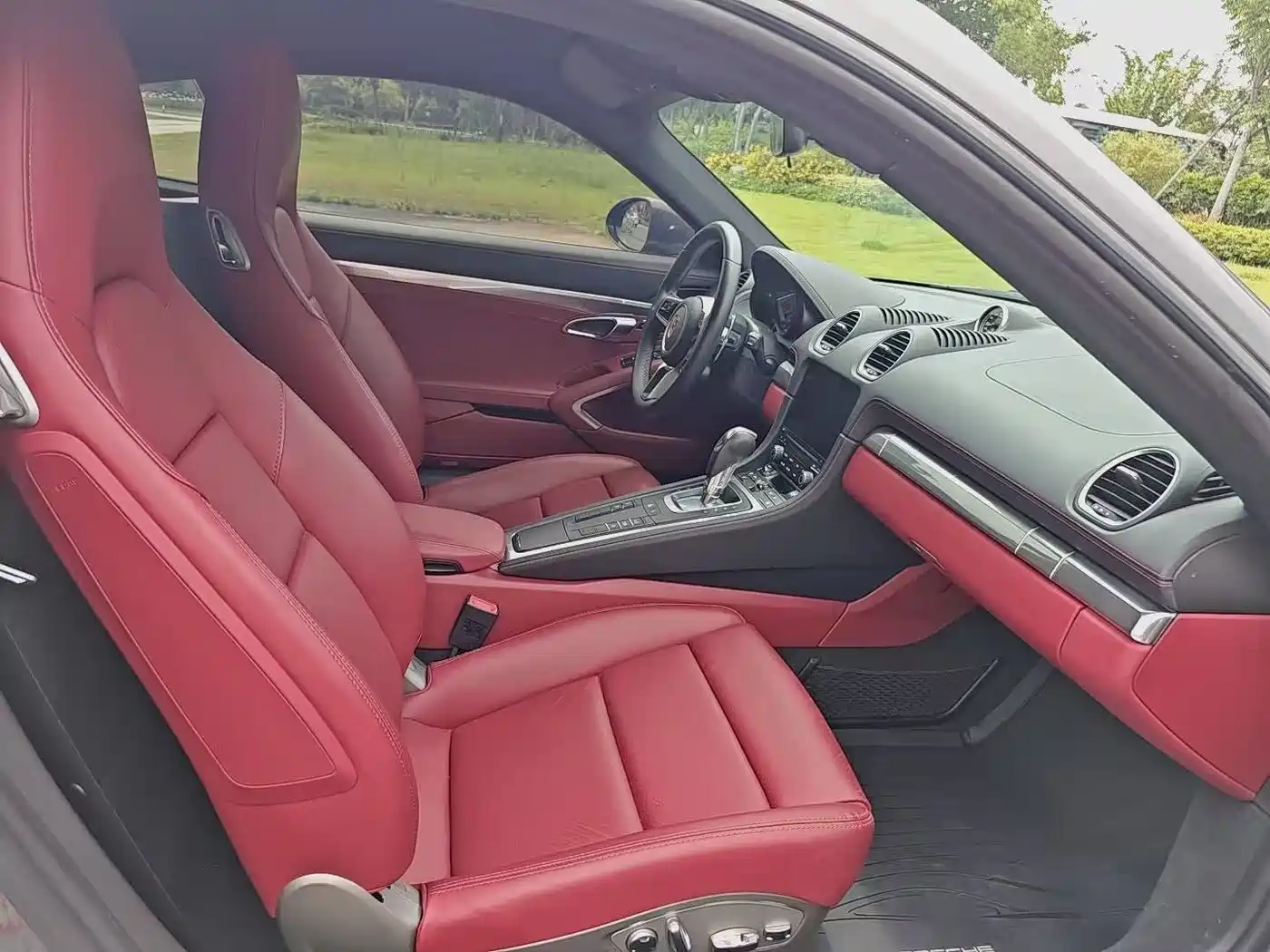 Porsche 718 2022 Cayman 2.0T фото 13