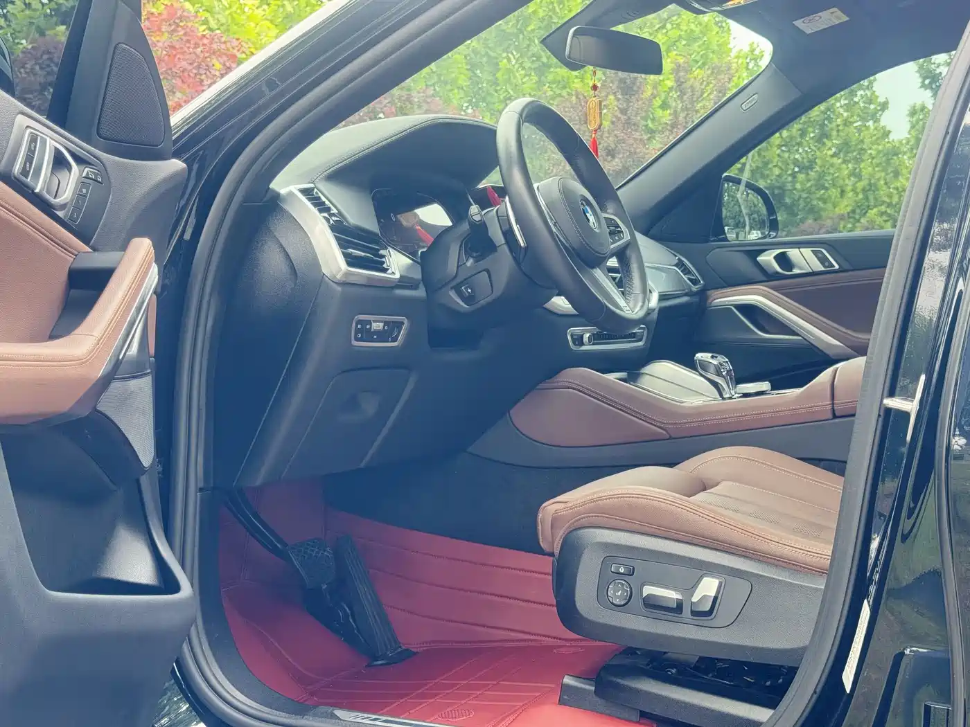 BMW X6 2021 xDrive30i M Sport Package фото 9