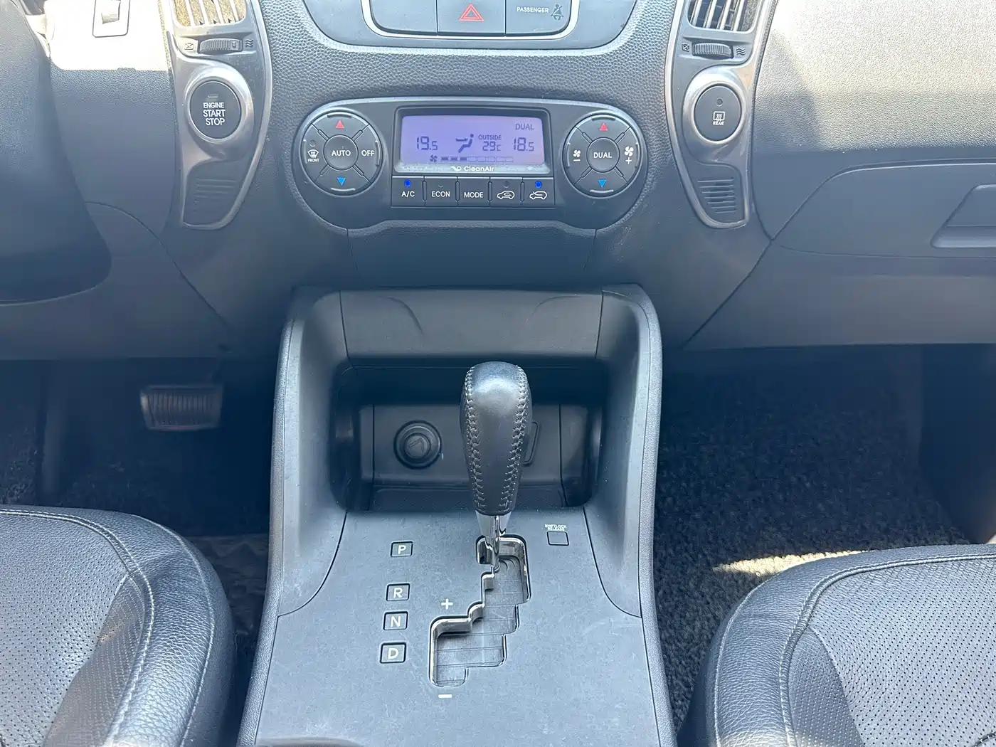 Hyundai Beijing Hyundai ix35 2015 2.0L Automatic 2WD Smart Type China IV фото 11