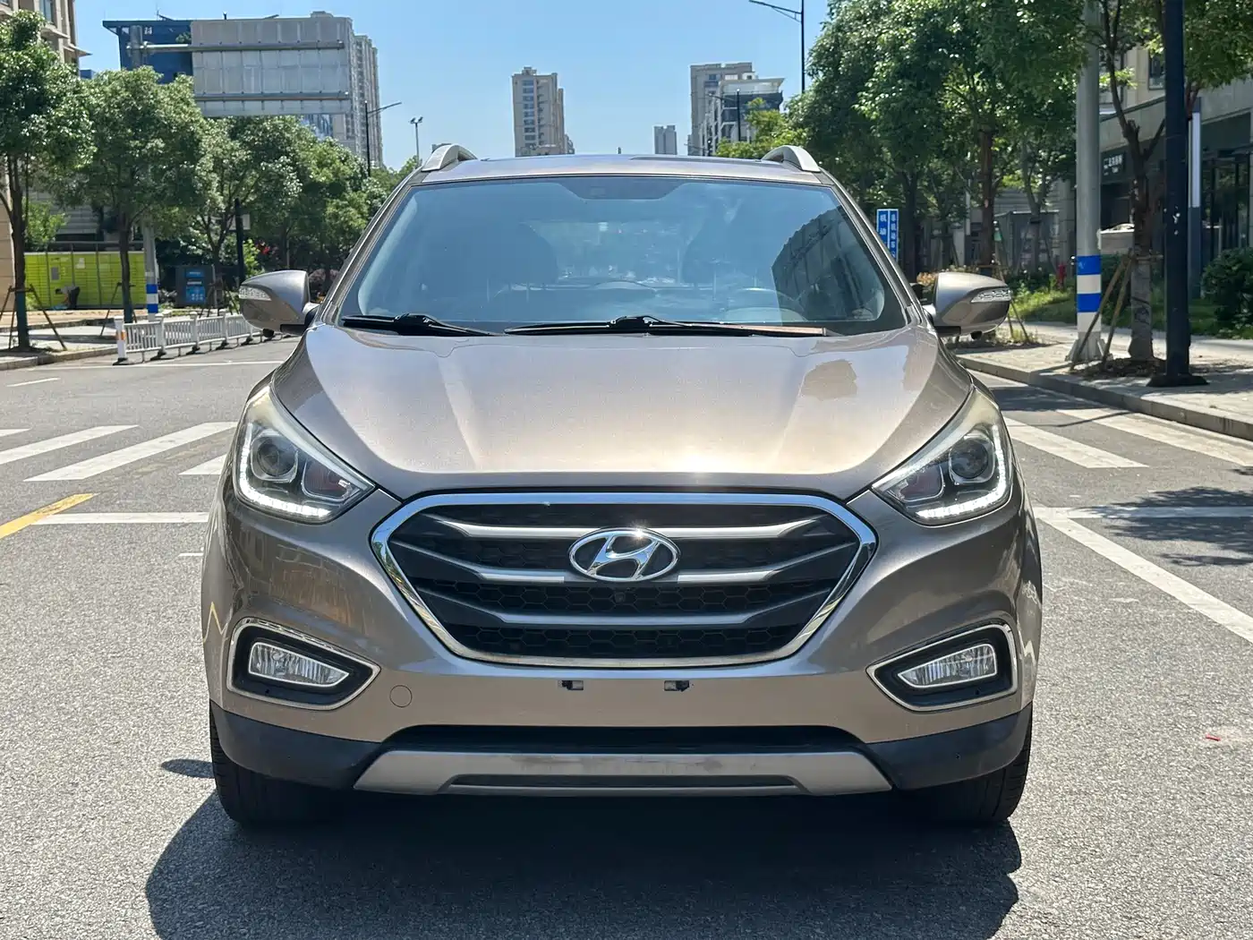 Hyundai Beijing Hyundai ix35 2015 2.0L Automatic 2WD Smart Type China IV фото 2