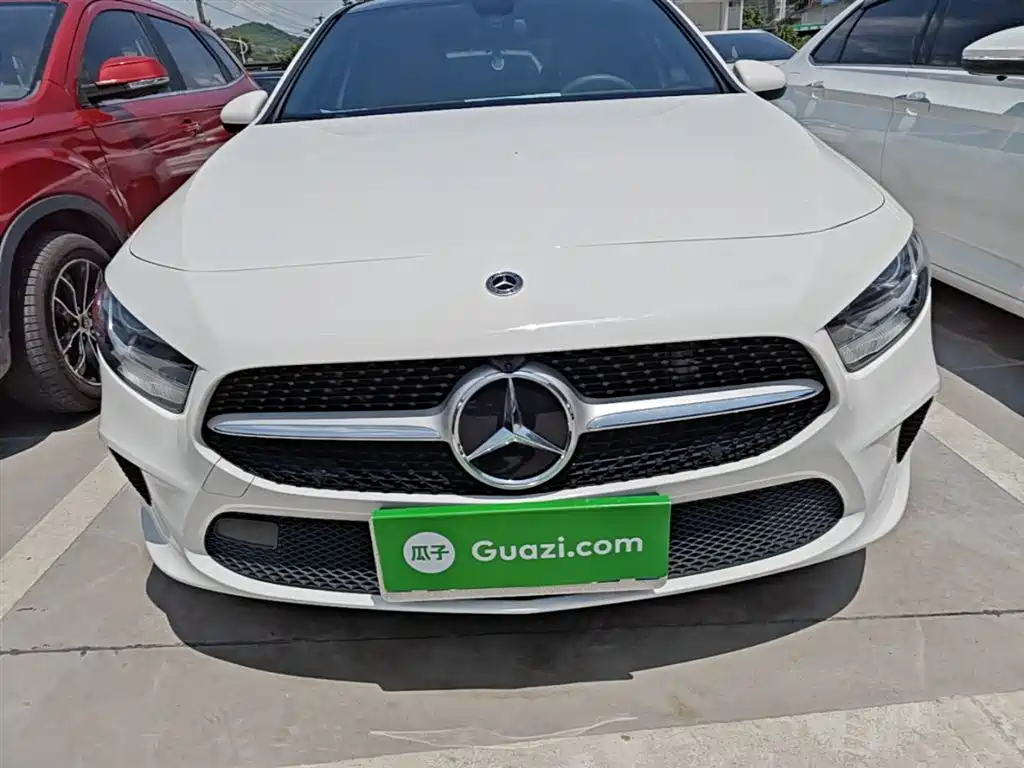 Mercedes-Benz A-Class 2022 A 180 L фото 3