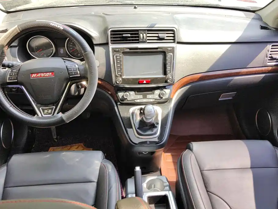 Фото 12 - Haval H6