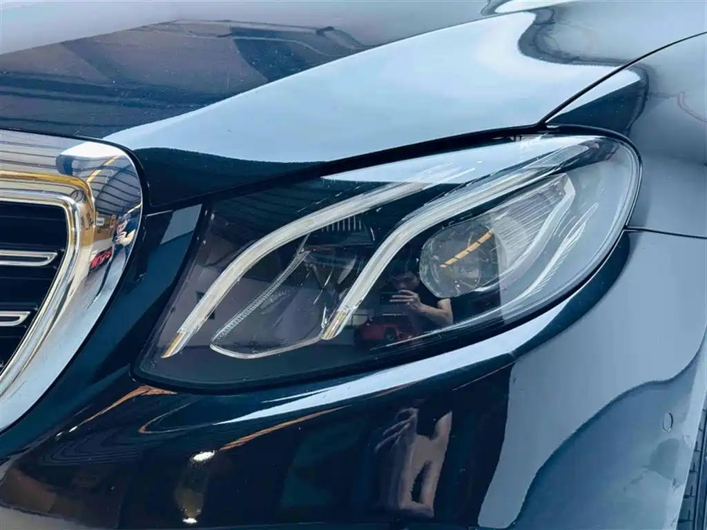 Mercedes-Benz E-Class 2020 E 260 L фото 7