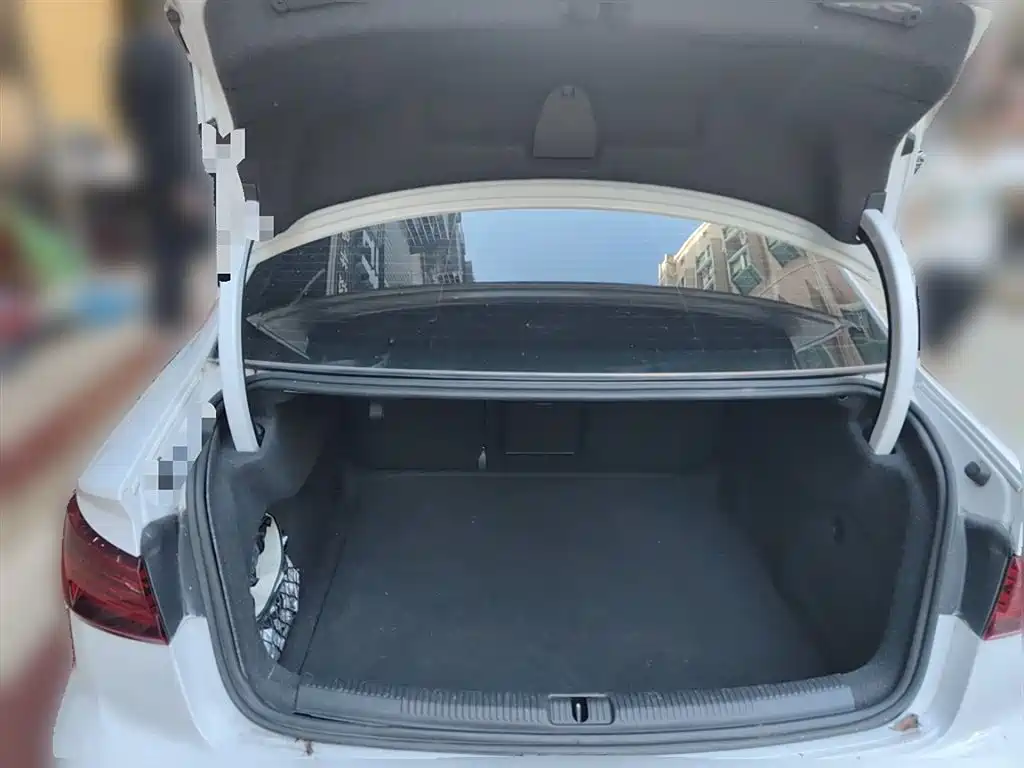 Audi A3 2018 30th Anniversary Limousine 35 TFSI Style фото 10