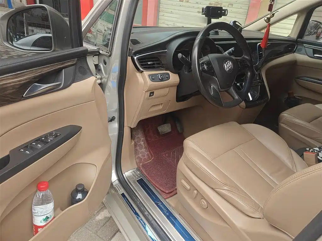 Buick GL8 2017 ES 28T Luxury China V фото 14