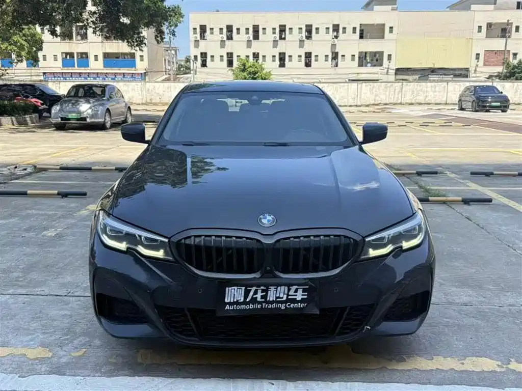 BMW 3 Series 2022 325Li M Sport Shadow Edition фото 2