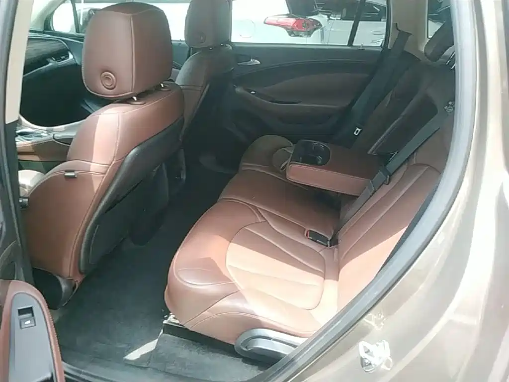 Buick Envision Plus 2016 28T All-Wheel Drive Ultimate Sport Flagship фото 13