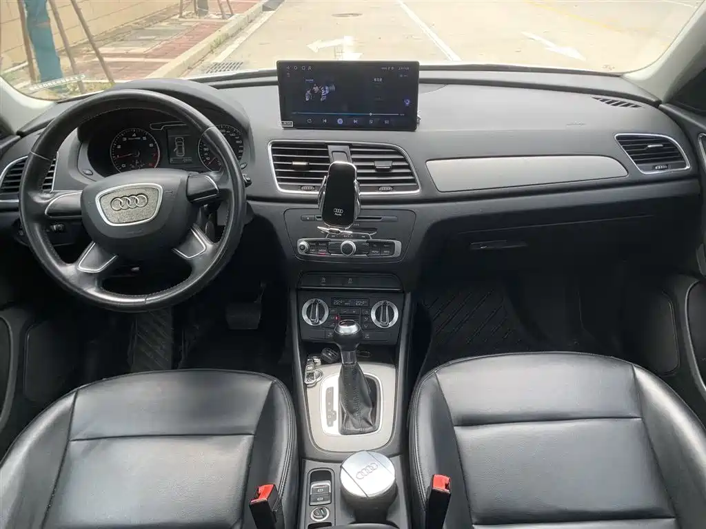 Audi Q3 2013 35 TFSI Progressive фото 8