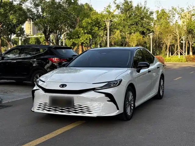 Toyota Camry 2024 2.0GVP Luxury Edition