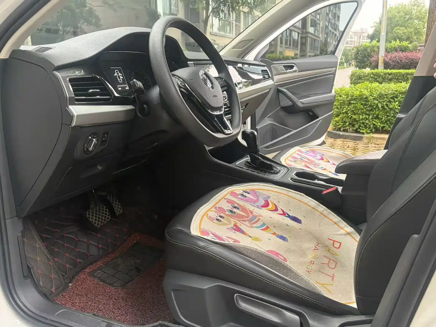 Volkswagen Lavida 2019 1.5L Automatic Comfort Edition China VI фото 4
