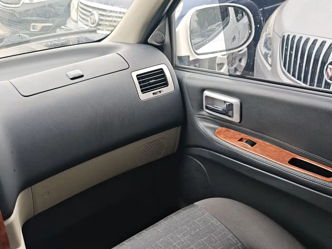 Jinbei Grace 2017 2016 2.0L Express Luxury