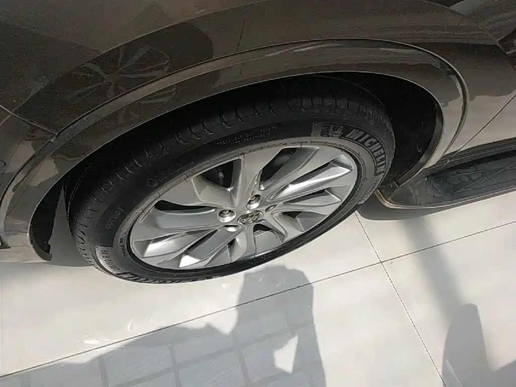 Buick Envision Plus 2016 28T All-Wheel Drive Ultimate Sport Flagship фото 25