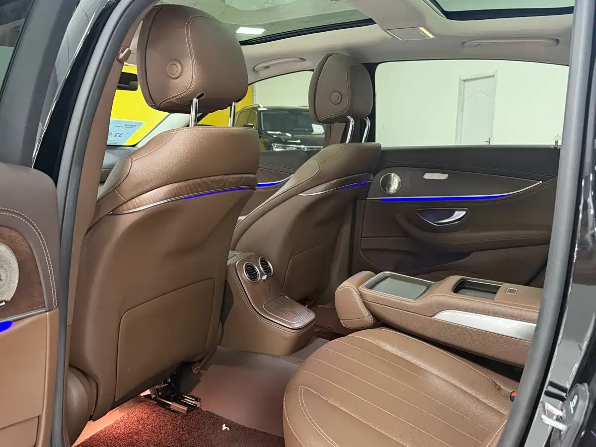 Mercedes-Benz E-Class 2023 Facelift E 300 L Fashion фото 6
