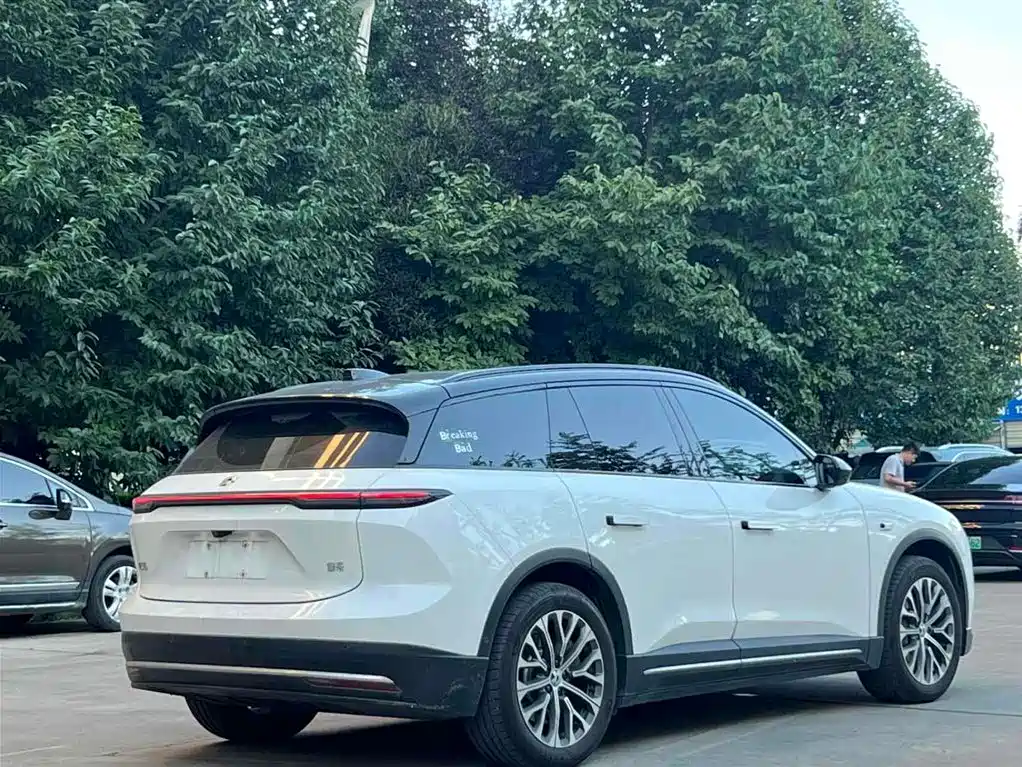 NIO NIO ES6