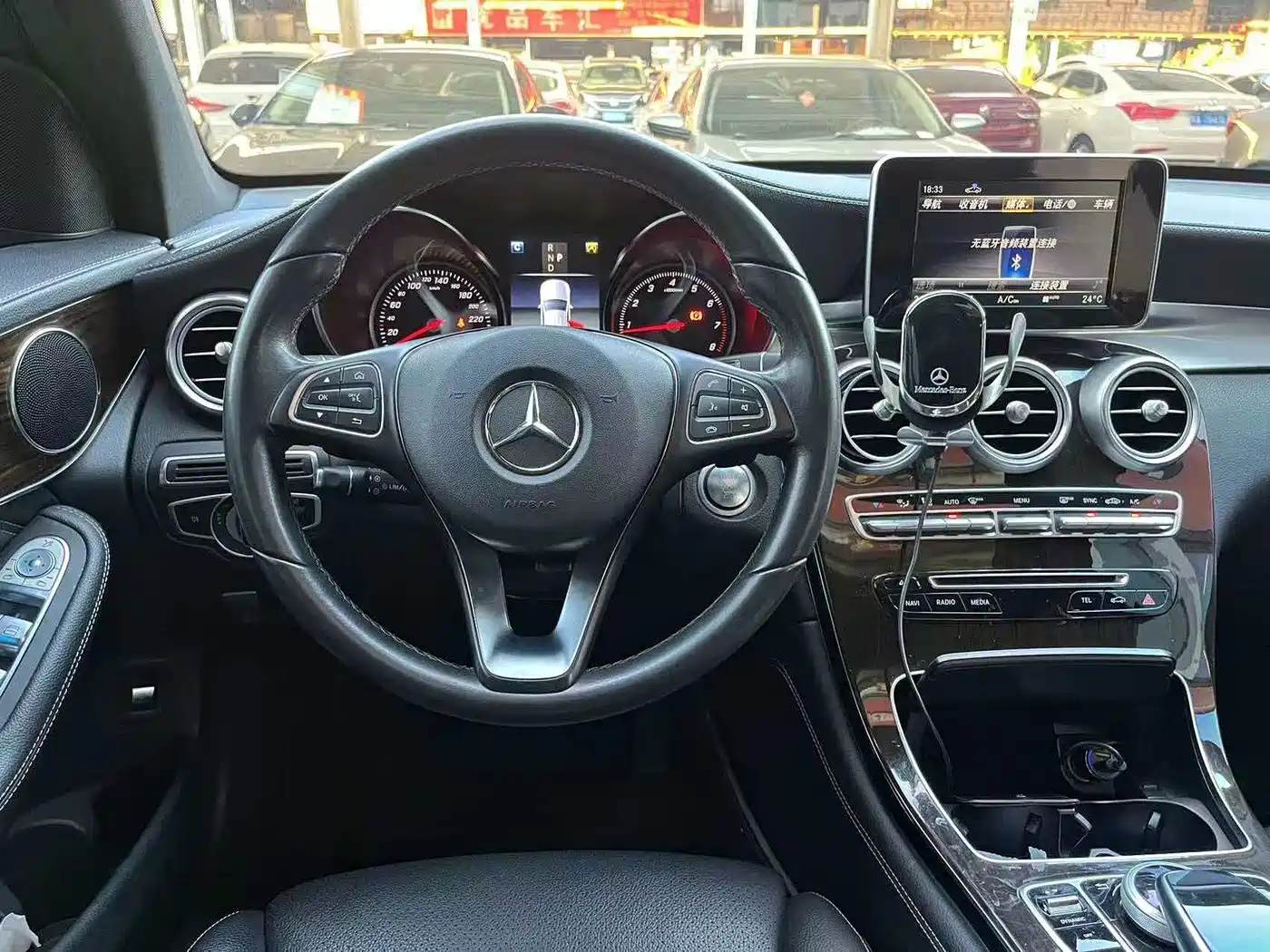 Mercedes-Benz GLC 2019 GLC 260 4MATIC Dynamic фото 7