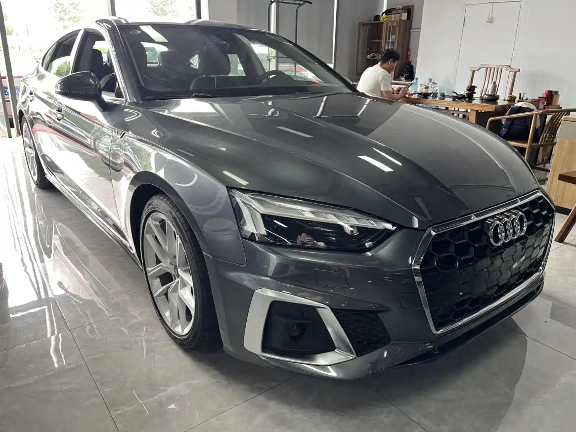 Audi A5 (Import) 2024 Sportback 40 TFSI Fashion Dynamic фото 2