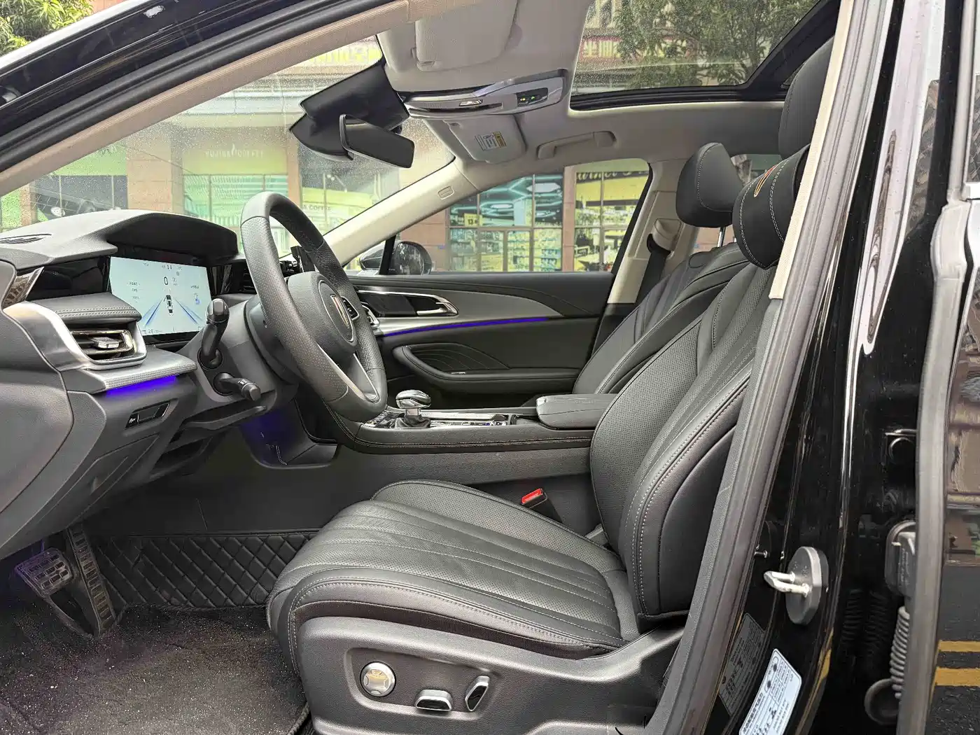 Hongqi H5 2024 2.0T Automatic Smart Connect Flag Smooth Edition фото 8