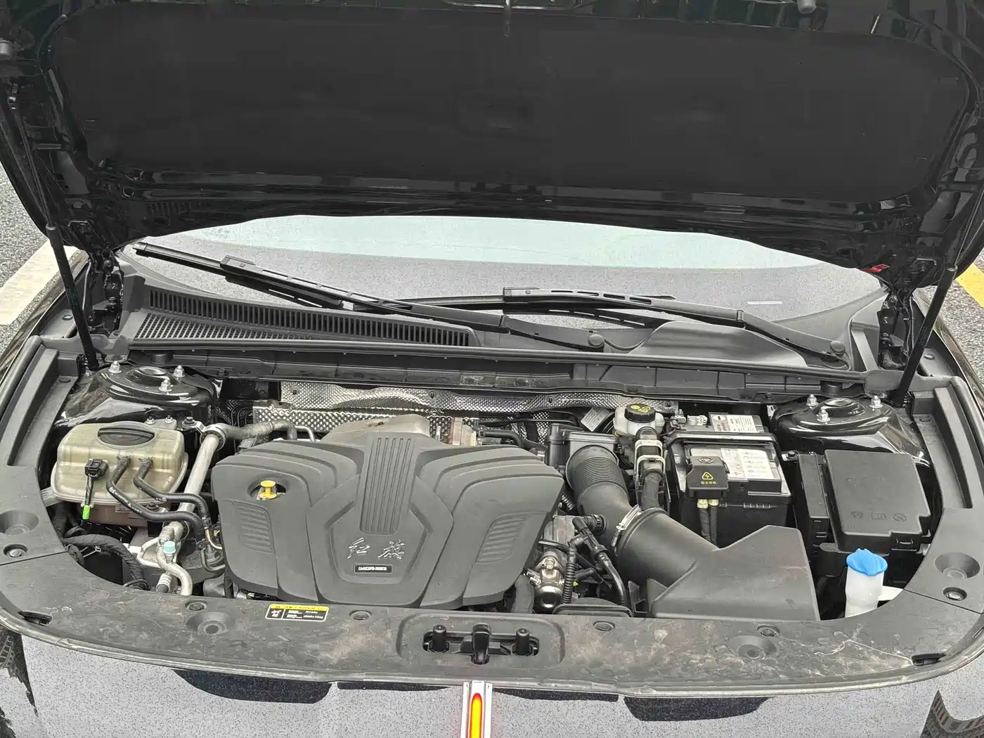 Hongqi H5 2024 2.0T Automatic Smart Connect Flag Smooth Edition фото 20