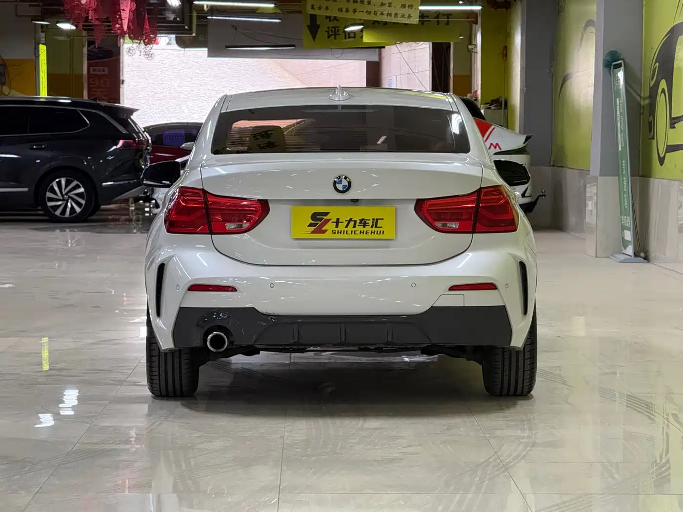 BMW 1 Series 2019 118i M Sport Package фото 5