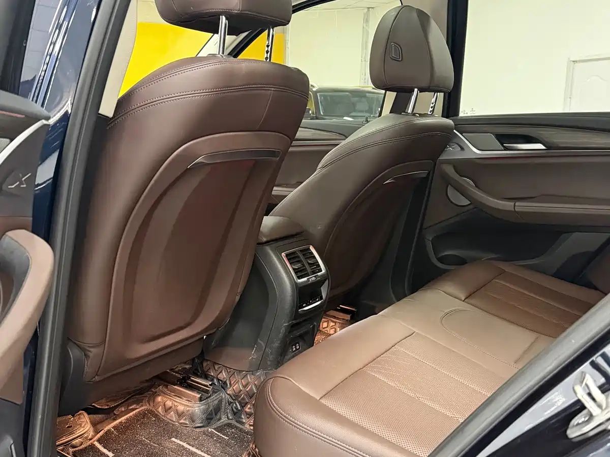BMW X3 2022 xDrive30i Leading M Night Package фото 5