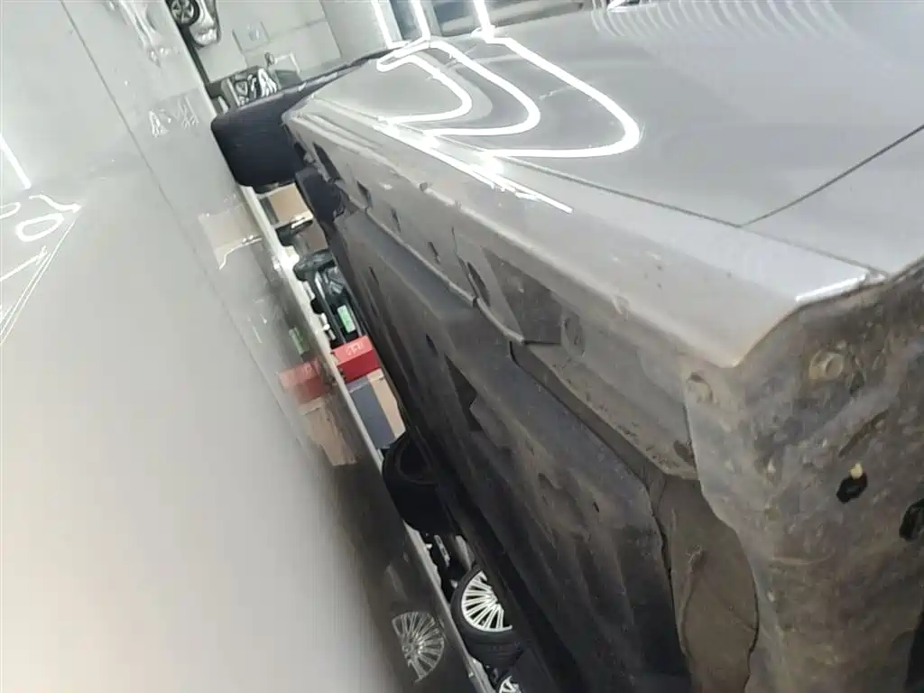 Toyota Camry 2019 Hybrid 2.5HG Luxury Edition China VI фото 21