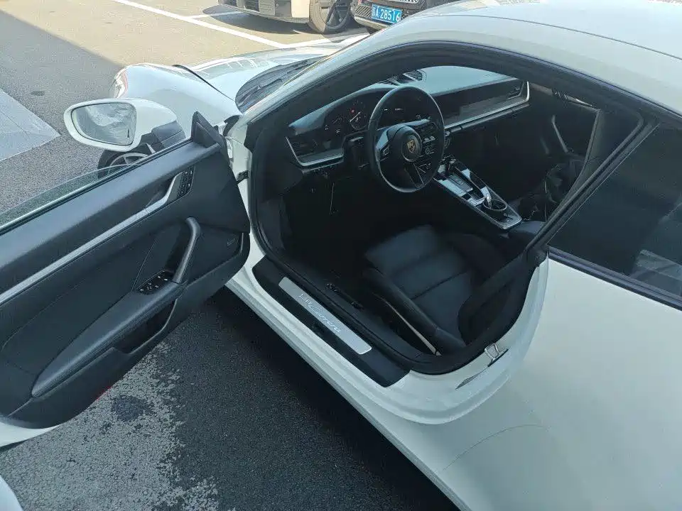 Porsche 911 2025 2023 Carrera 3.0T
