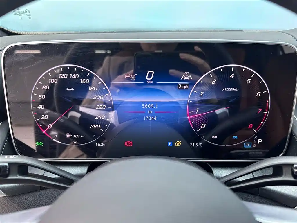 Mercedes-Benz GLC 2024 GLC 300 L 4MATIC Dynamic 7-seater фото 11