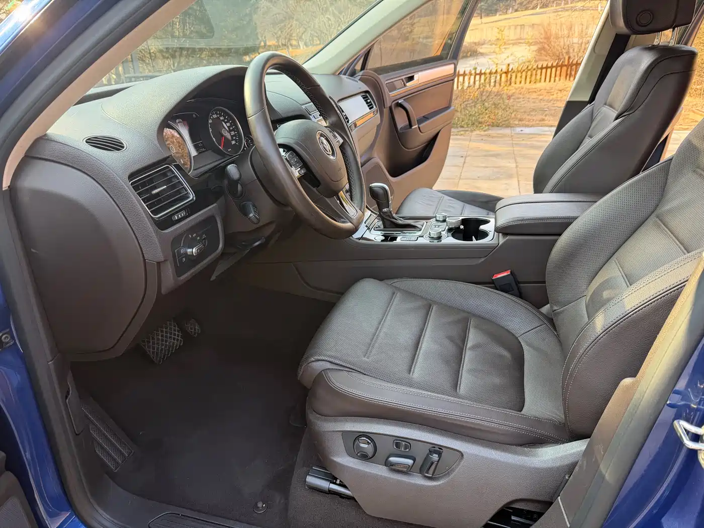 Volkswagen Touareg 2017 3.0TSI Explorer Edition фото 11