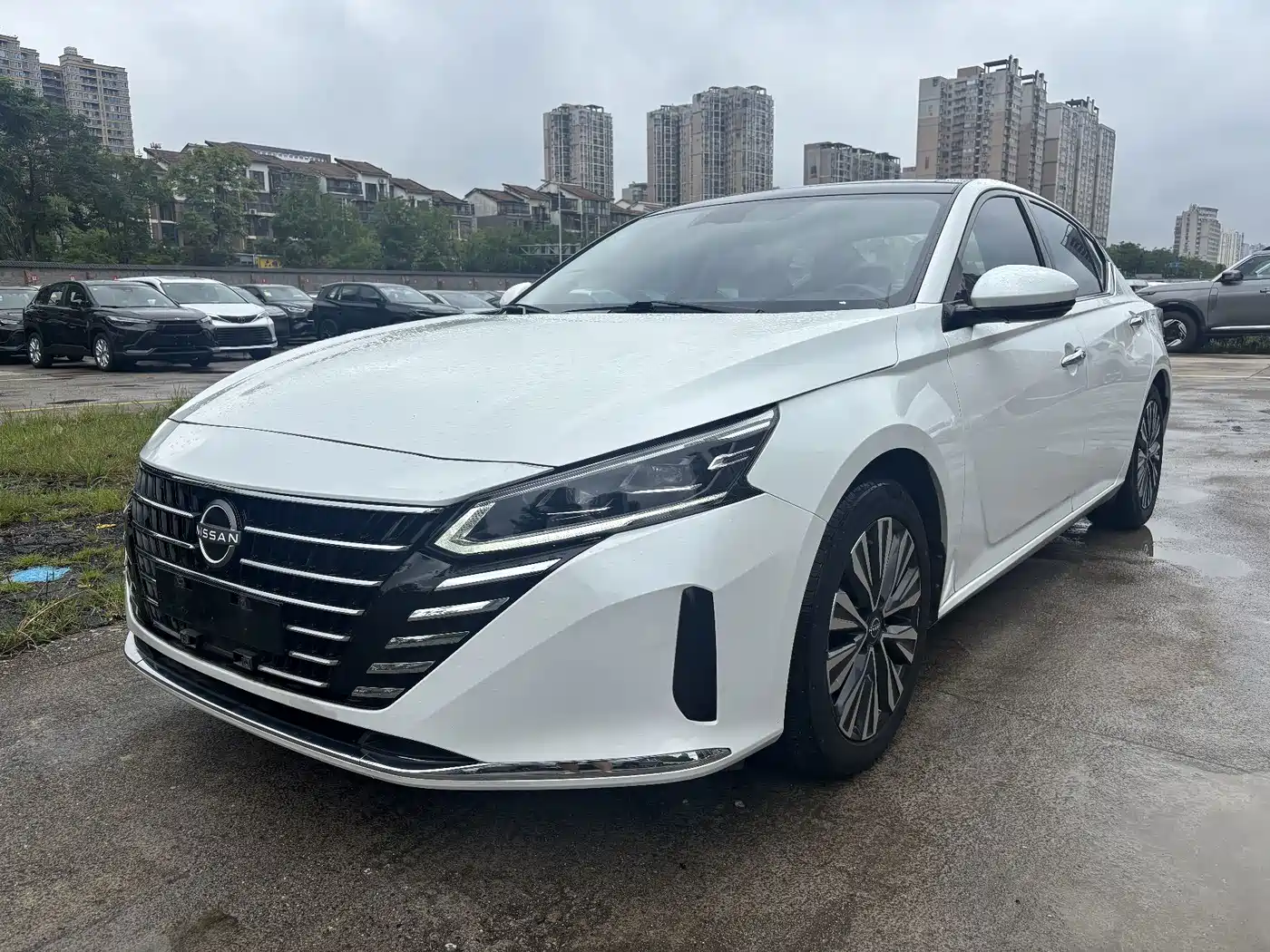 Nissan Teana