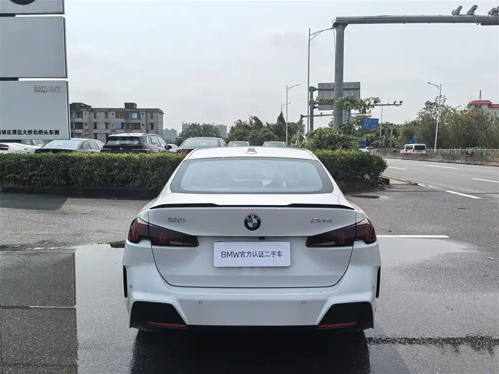 BMW 2 Series 2025 225L M Sport Moonlight Package фото 9