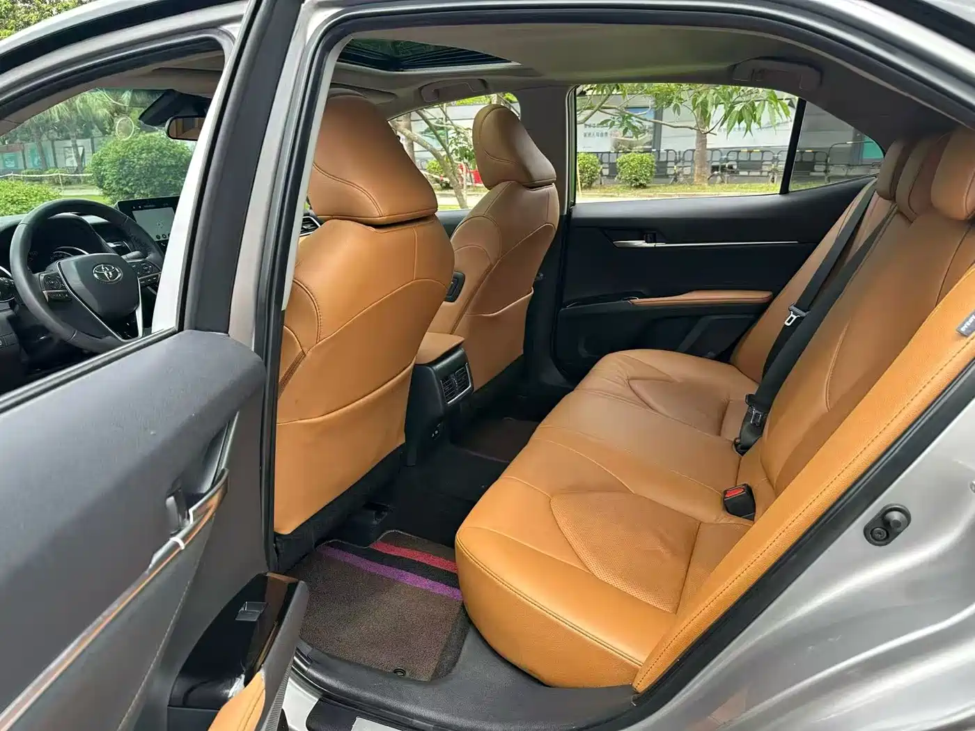 Toyota Camry 2021 2.0G Luxury Edition фото 7