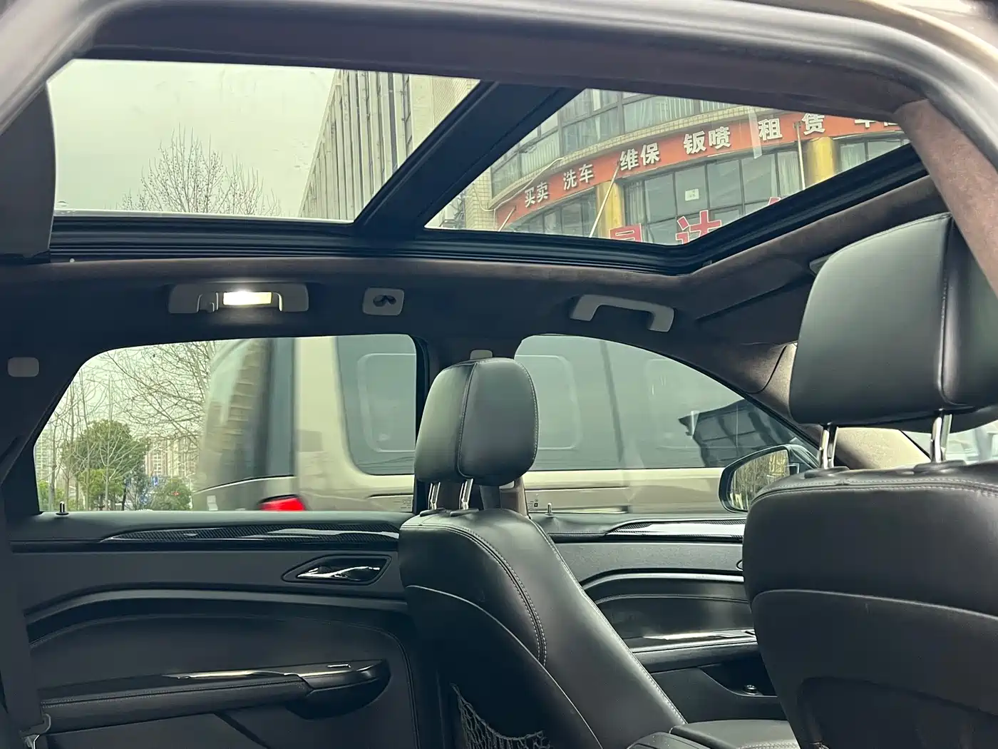 Cadillac SRX 2012 2012 3.0L Luxury Model