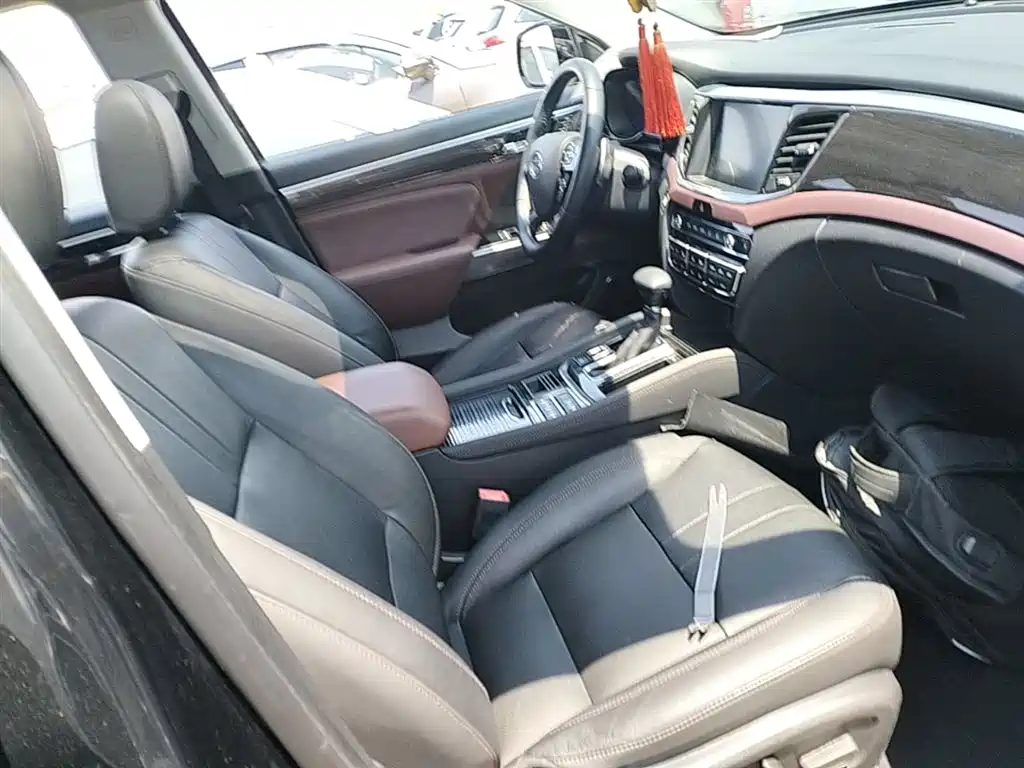 GAC Trumpchi Trumpchi GS8 2017 320T 2WD Luxury Smart Connect (7-seater) фото 25