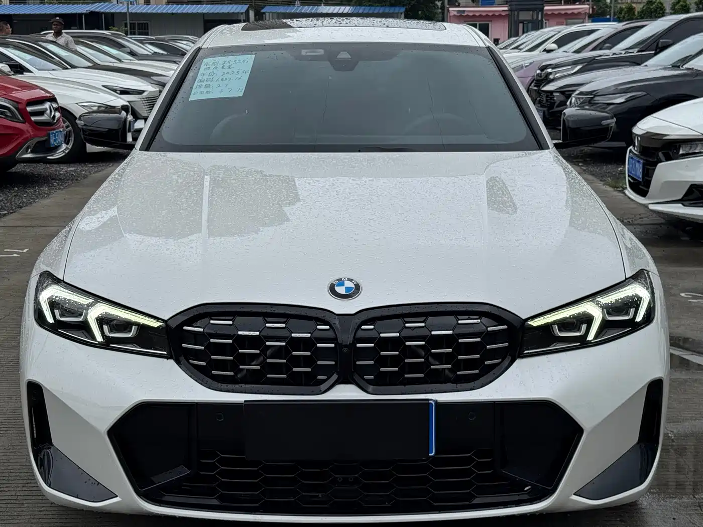 BMW 3 Series 2023 325i M Sport Black Night Package фото 2