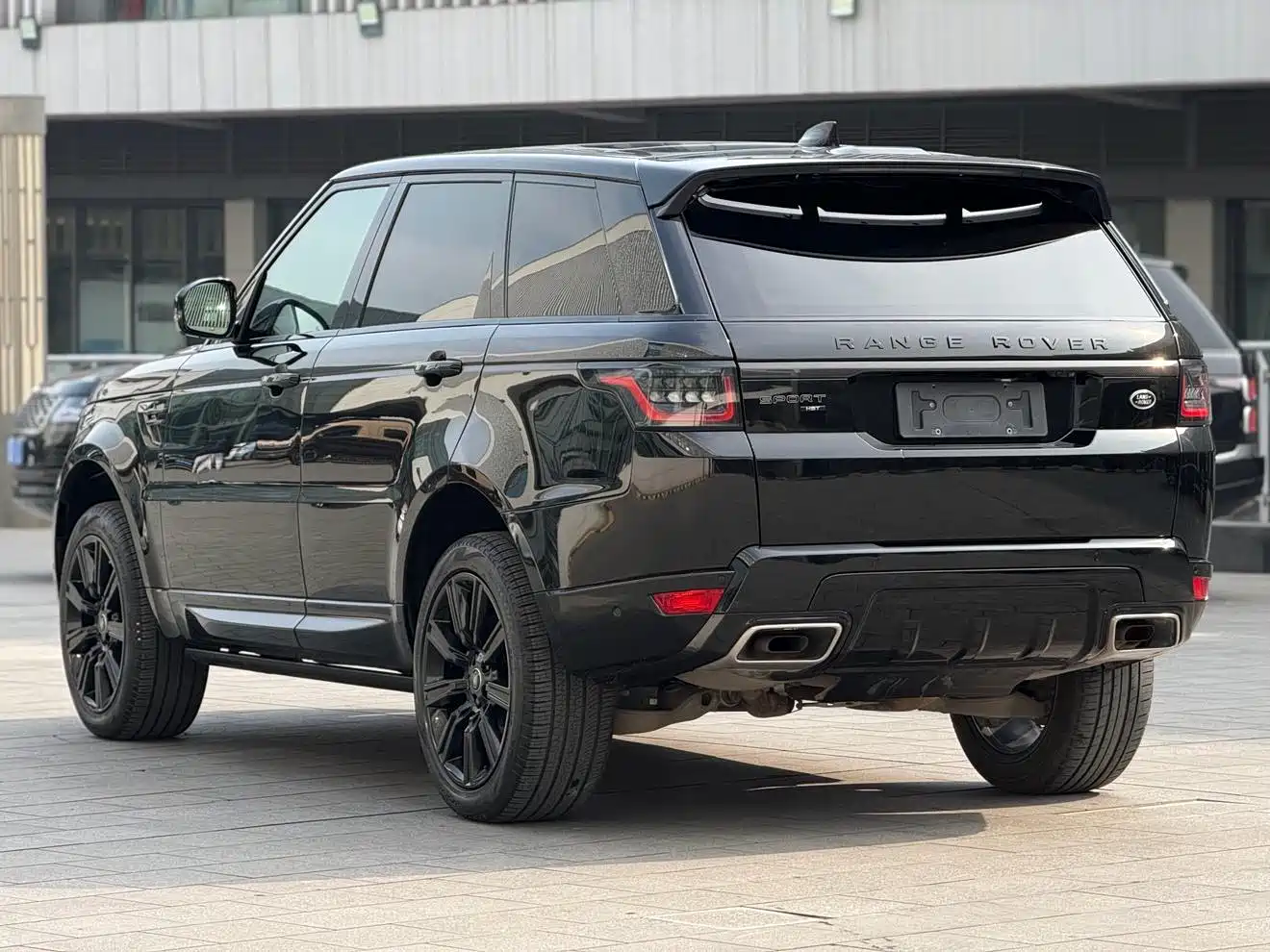 Land Rover Range Rover Sport 2021 3.0 L6 HST фото 16