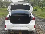 Фото 16 - Changan Eado