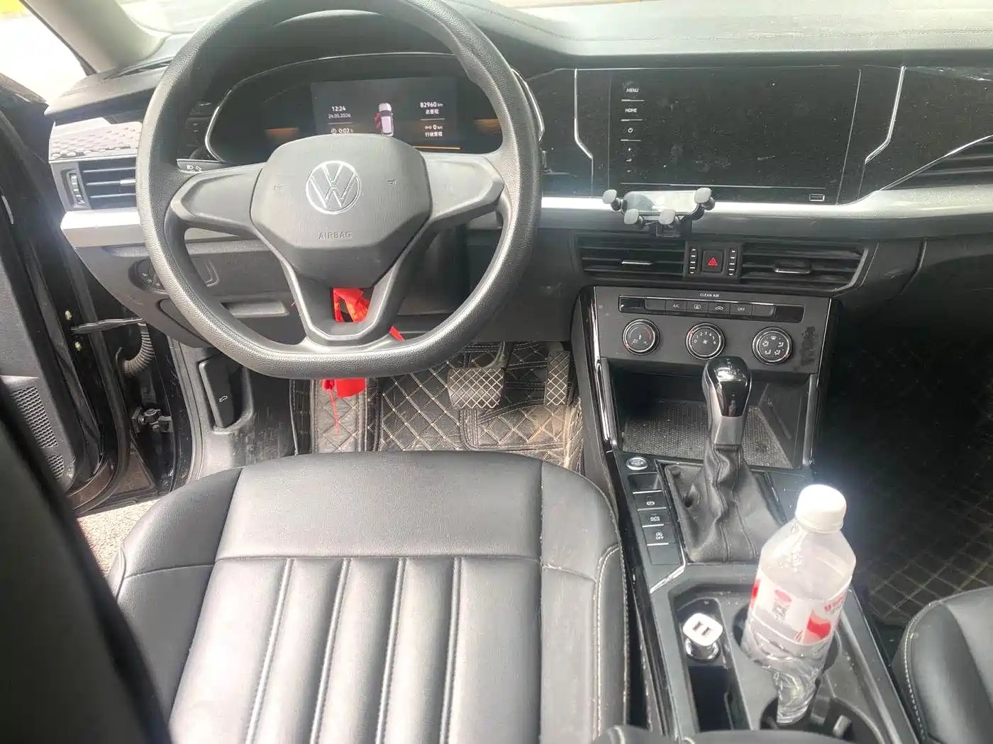 Volkswagen Passat 2022 280TSI Business Edition фото 4
