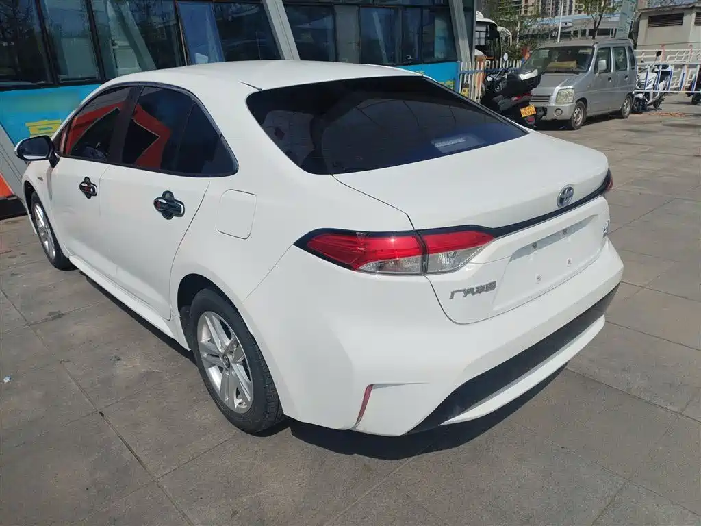 Toyota Levin 2022 Dual Engine 1.8H E-CVT Luxury Edition фото 23