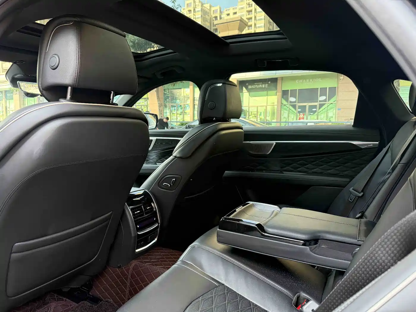 Cadillac CT6 2023 28T Premium Model фото 8