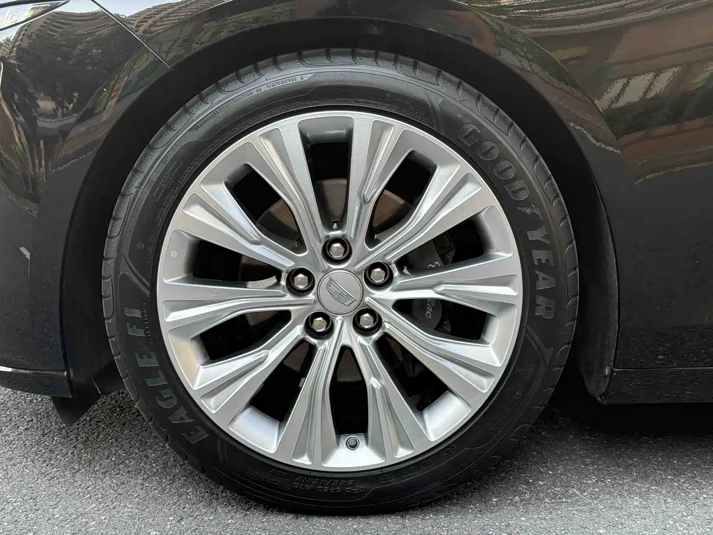 Cadillac CT6 2023 28T Premium Model фото 21