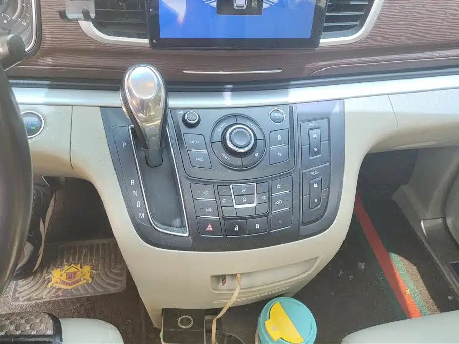 Buick GL8 2018 28T Luxury Model China VI фото 16
